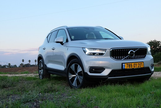 וולוו XC40 פלאג אין